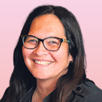 Melanie Holdsworth Photo