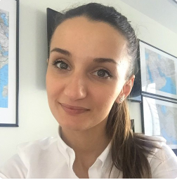 Ana Zelenkov Photo